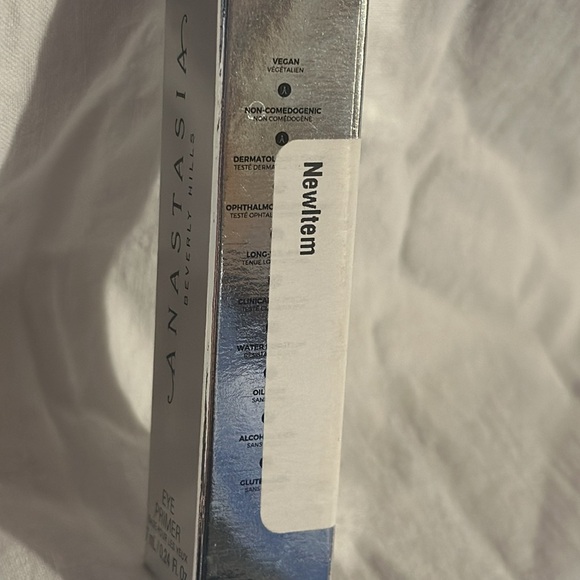 Anastasia Beverly Hills Eye Primer .24 Fl oz - Picture 3 of 4